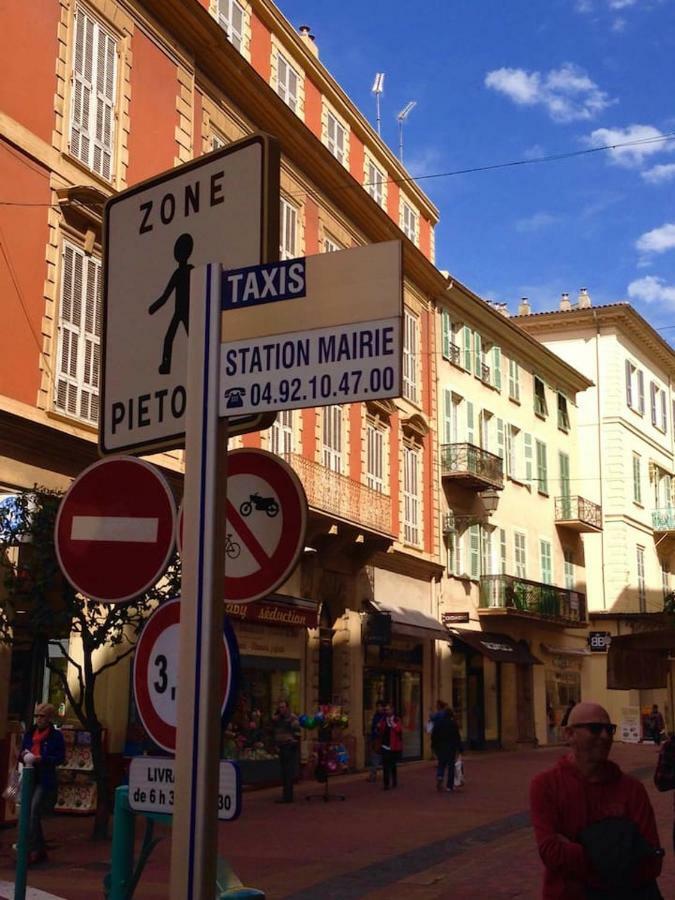 Welcome In The Cozy Blue Nest Pedestrian Menton Exterior photo